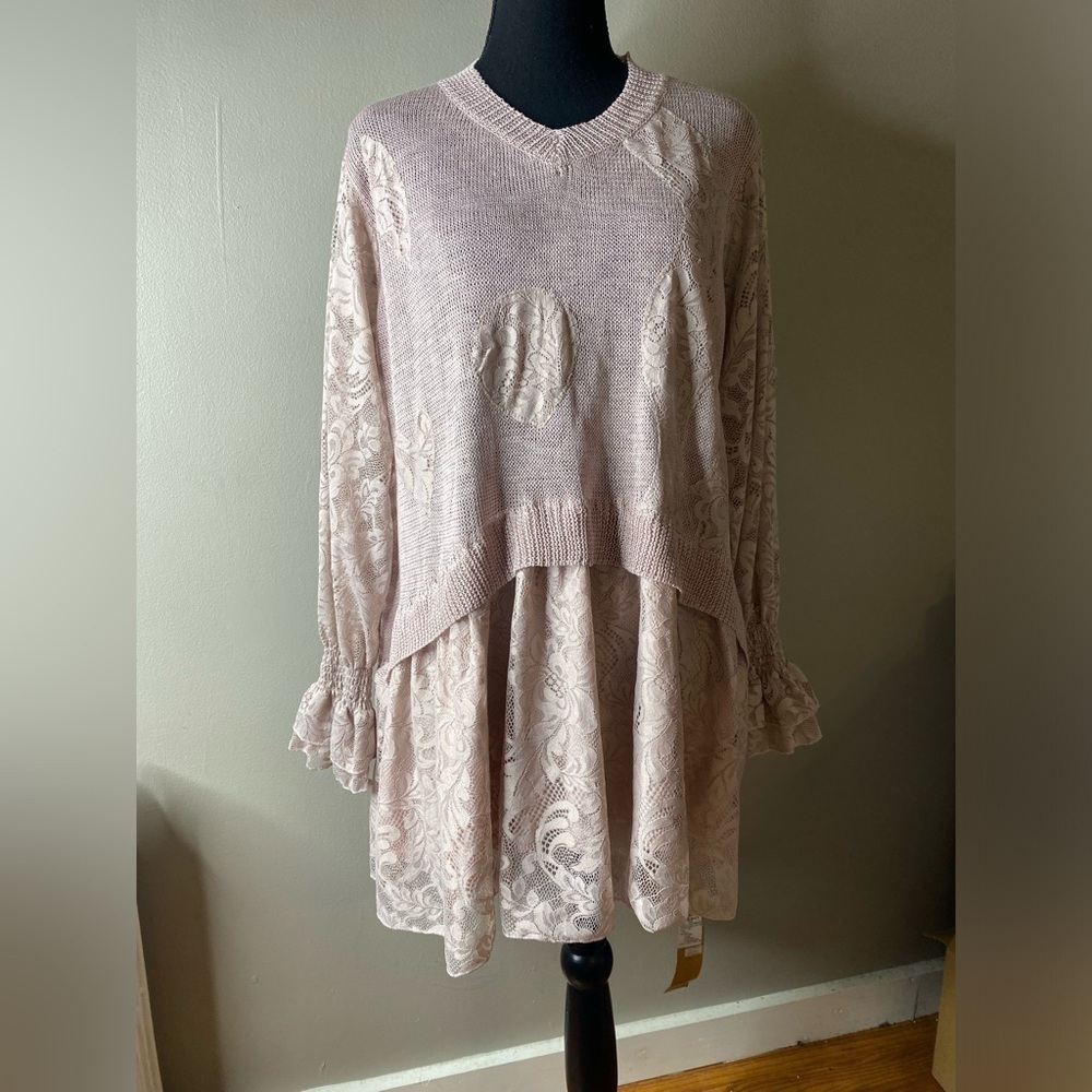 NWT WOMEN  Casual Cable-Knit Layered Peplum Sweaters